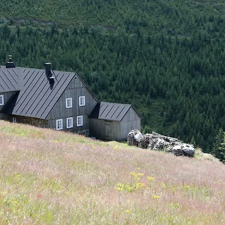 Bouda Klinovka فندق Špindlerŭv Mlýn