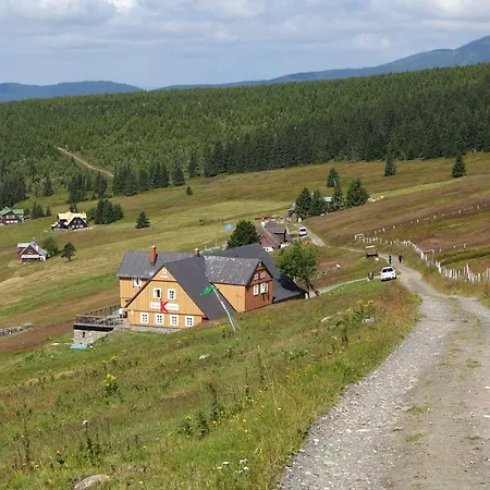 ホテル Bouda Klinovka
